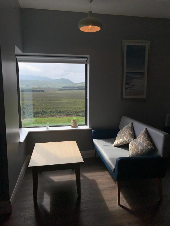 Achill Surf Centre Hostel Bellanasally Exterior foto