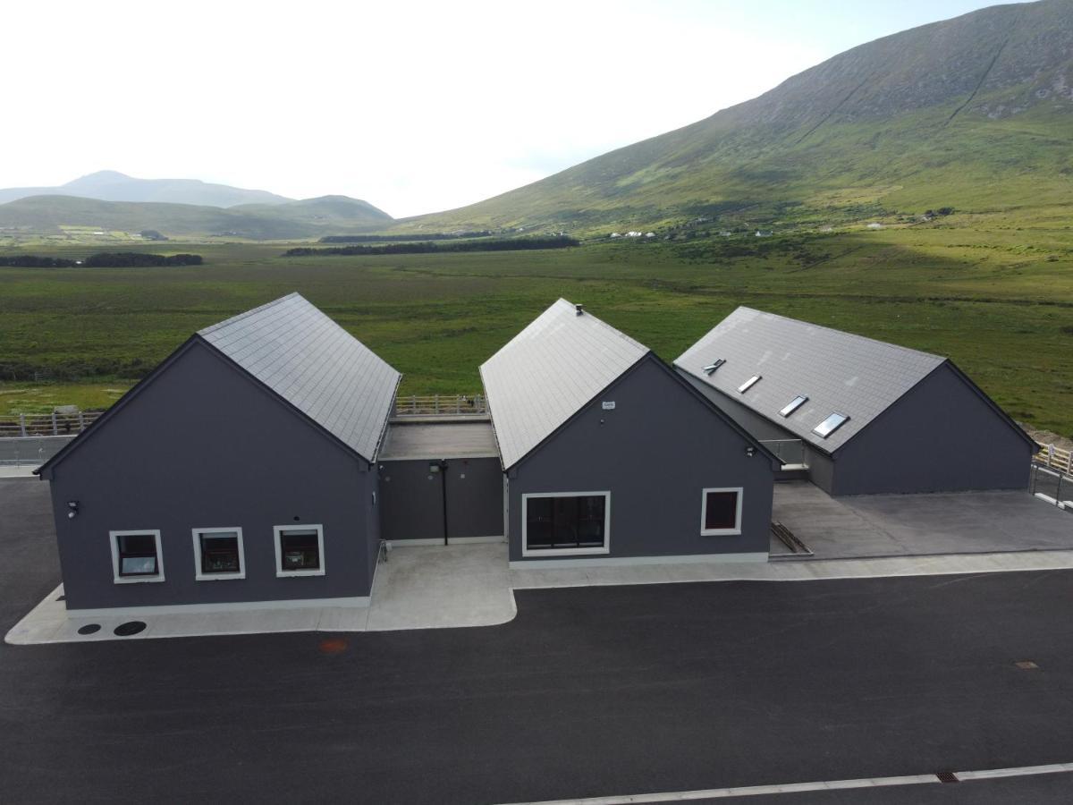 Achill Surf Centre Hostel Bellanasally Exterior foto